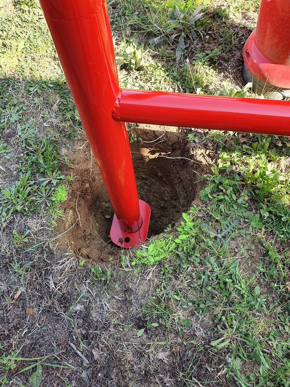 Utilisation d'une excavatrice aspiratrice pour créer les trous d'implantation de barrières de protection pour poteau incendie à Villefranche-sur-Saône
